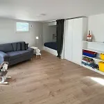 Newly Renovated Summer House 40 M From The Water Nyaraló